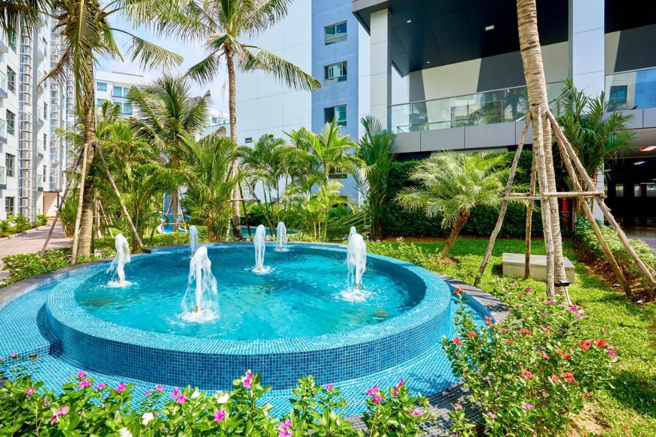 Arcadia Beach Resort Bytech Паттайя Экстерьер фото
